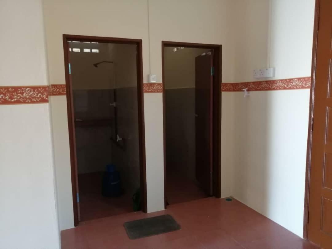 Homestay Ibu Pekan Exterior photo
